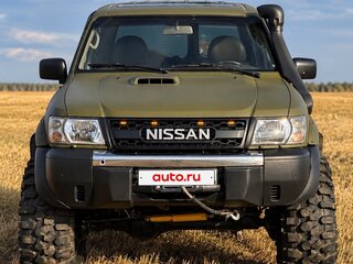 2000 Nissan Patrol V (Y61), зелёный, 1640000 рублей, вид 1