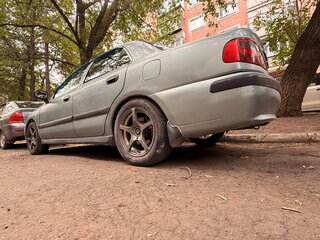 2003 Mitsubishi Carisma I Рестайлинг, серый, 435000 рублей, вид 4
