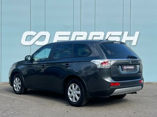2014 Mitsubishi Outlander III Рестайлинг, серый, 1330000 рублей, вид 2