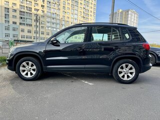 2011 Volkswagen Tiguan I Рестайлинг, чёрный, 1090000 рублей, вид 3