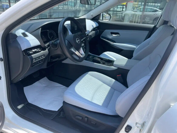 2023 Nissan Sylphy IV (B18) Рестайлинг, белый - вид 8
