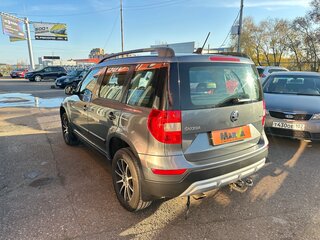 2017 Skoda Yeti I Рестайлинг, серый, 1147000 рублей, вид 3