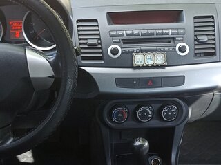 2010 Mitsubishi Lancer X, белый, 530000 рублей, вид 5