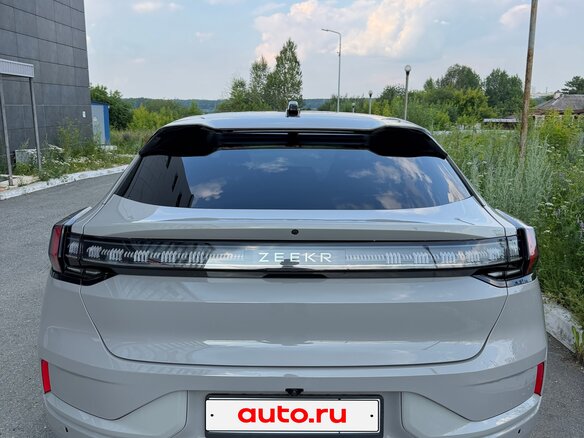 2023 Zeekr 001 100 kWh I, серый, 4500000 рублей - вид 24