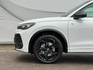 2026 Volkswagen Tiguan L Pro III (China Market), белый, 4700000 рублей, вид 2