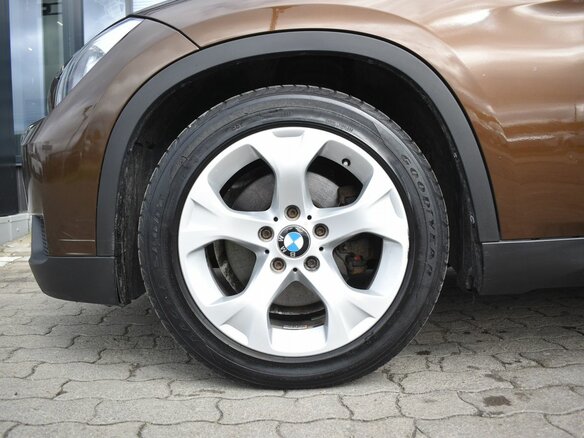 2013 BMW X1 18i I (E84) Рестайлинг, коричневый - вид 8