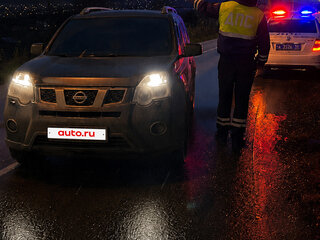 2012 Nissan X-Trail II Рестайлинг, серый, 1390000 рублей, вид 1
