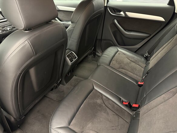 2016 Audi Q3 I (8U) Рестайлинг, синий, 2090000 рублей - вид 13