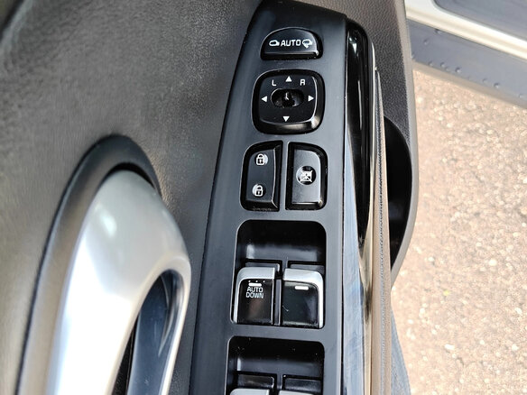 2017 Kia Soul II Рестайлинг, бежевый, 1375000 рублей - вид 22