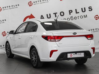 2017 Kia Rio IV, белый, 1099000 рублей, вид 2