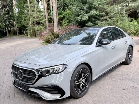 2024 Mercedes-Benz E-Класс 200 VI (W214, S214), серый, 8000000 рублей, вид 1
