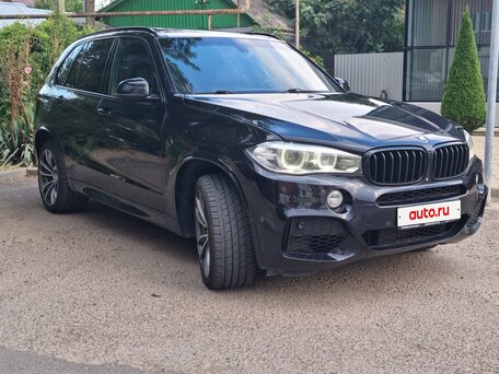 2013 BMW X5 50i III (F15), синий, 2250000 рублей, вид 3