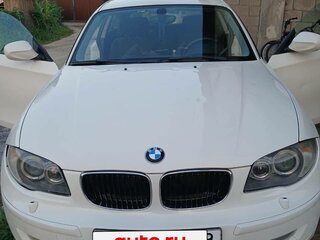 2010 BMW 1 серии 116i I (E81/E82/E87/E88) Рестайлинг, белый, 795000 рублей, вид 1