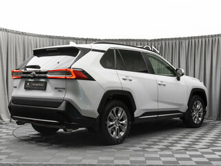 2020 Toyota Wildlander I, белый, 3090000 рублей, вид 5