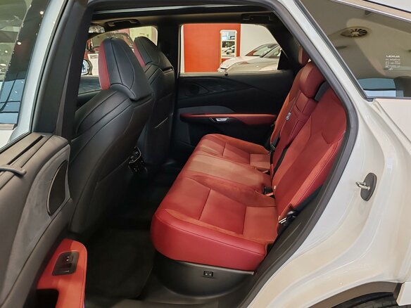2026 Lexus RX 350 V, белый, 13200000 рублей - вид 11