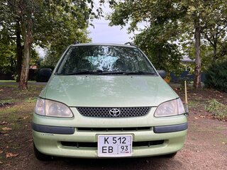 1999 Toyota Corolla Spacio I, зелёный, 350000 рублей, вид 1