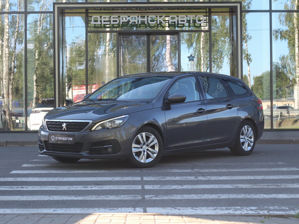 Открыть фотографии: Peugeot 308 II Рестайлинг