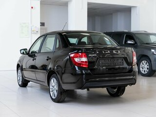 2026 Lada (ВАЗ) Granta I Рестайлинг, чёрный, 1100000 рублей, вид 4
