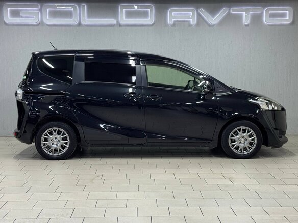 2018 Toyota Sienta II, чёрный, 1390000 рублей - вид 3