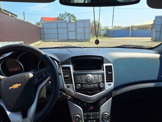 2012 Chevrolet Cruze I Рестайлинг, белый, 650000 рублей, вид 5