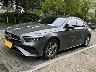 2022 Mercedes-Benz A-Класс 180 IV (W177), серый, 1729000 рублей, вид 1