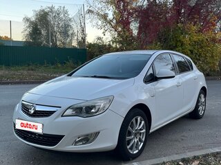 2012 Opel Astra J, белый, 475000 рублей, вид 1