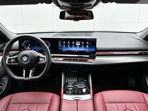 2025 BMW 5 серии 530Li xDrive VIII (G60/G61/G68), чёрный - вид 10