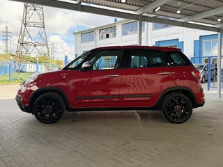 2022 Fiat 500L I Рестайлинг, красный, 1690000 рублей, вид 2