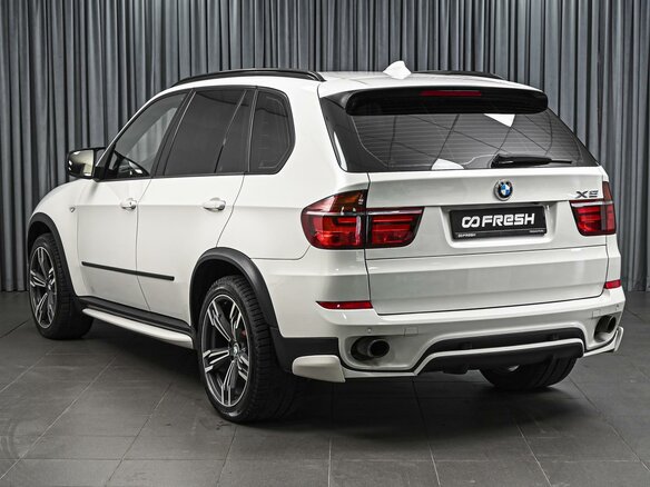 2011 BMW X5 30d II (E70) Рестайлинг, белый, 2290000 рублей - вид 1