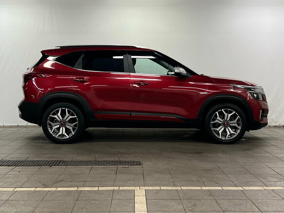 2021 Kia Seltos I, красный, 2200000 рублей - вид 2