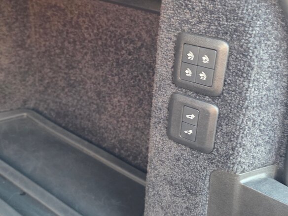 2018 Land Rover Range Rover IV Рестайлинг, чёрный, 8100000 рублей - вид 40
