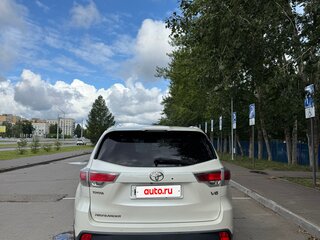 2014 Toyota Highlander III (XU50), белый, 2700000 рублей, вид 4