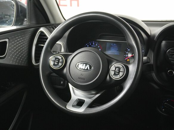 2019 Kia Soul III, чёрный, 1529000 рублей - вид 16