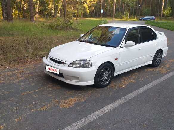 1999 Honda Civic Ferio II, белый, 500000 рублей - вид 1