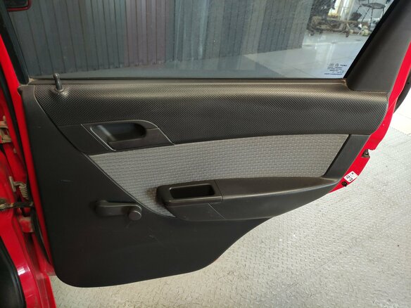 2008 Chevrolet Aveo I Рестайлинг, красный, 323000 рублей - вид 16