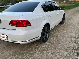 2012 Volkswagen Passat B7, белый, 960000 рублей, вид 4