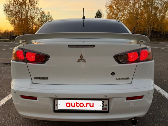 2008 Mitsubishi Lancer X, белый, 770000 рублей - вид 6