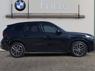 2023 BMW X1 18d sDrive III (U11/U12), чёрный, 5324000 рублей, вид 4