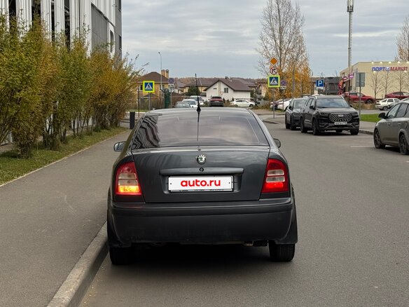 2008 Skoda Octavia I (A4) Рестайлинг, серый, 197000 рублей - вид 4