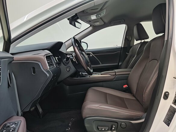 2022 Lexus RX 300 IV Рестайлинг, белый, 5600000 рублей - вид 14