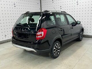 2026 Lada (ВАЗ) Granta Cross I Рестайлинг, чёрный, 1200000 рублей, вид 4