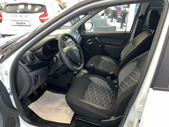 2024 Lada (ВАЗ) Granta Cross I Рестайлинг, белый, 950000 рублей - вид 13