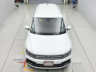 2019 Volkswagen Tiguan II, белый, 2100000 рублей, вид 2