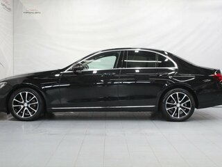 2016 Mercedes-Benz E-Класс 200 V (W213, S213, C238), чёрный, 2989000 рублей, вид 2