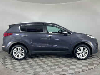 2017 Kia Sportage IV, серый, 1830000 рублей, вид 3