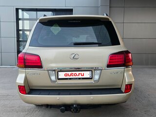 2011 Lexus LX 570 III, золотистый, 4700000 рублей, вид 3