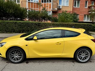 2013 Opel Astra GTC J Рестайлинг, жёлтый, 645000 рублей, вид 3