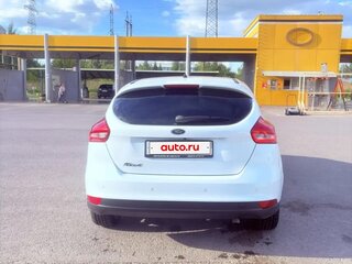 2015 Ford Focus III Рестайлинг, белый, 950000 рублей, вид 5