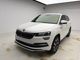 2022 Skoda Karoq DSG7 I, белый, 1680000 рублей, вид 1