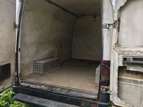 2003 Volkswagen LT, белый, 450000 рублей - вид 11